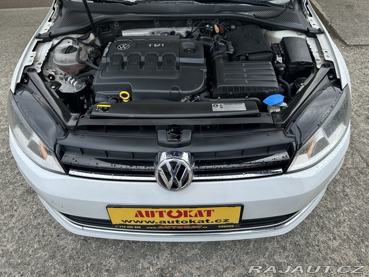 Volkswagen Golf 2.0TDI DSG/110kW/1MAJ/Tem 2015