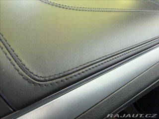 Mercedes-Benz E 4,7   500 AMG V8 2015