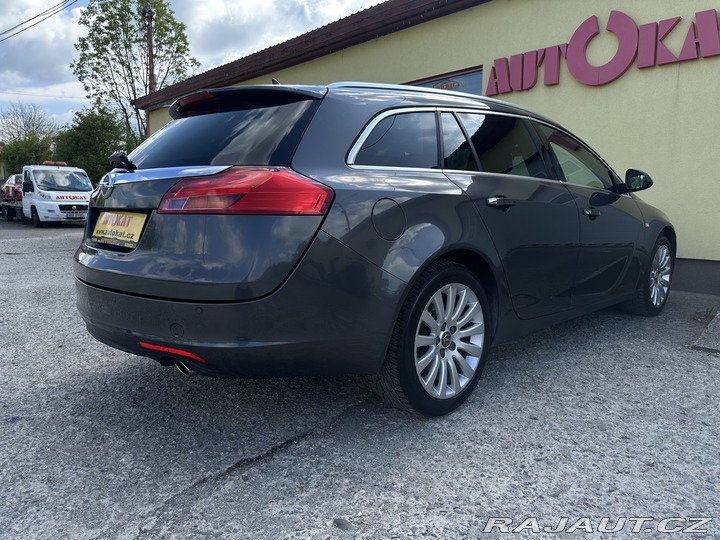 Opel Insignia 1.6i 132kW/Tempomat/ParkS 2010
