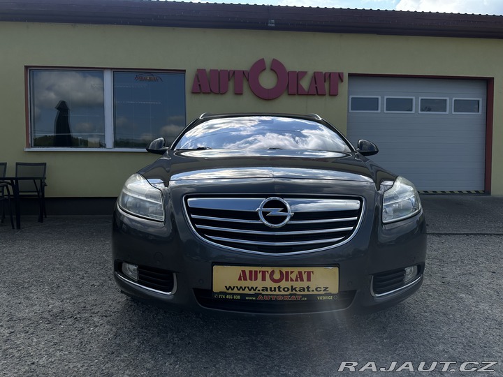 Opel Insignia 1.6i 132kW/Tempomat/ParkS 2010