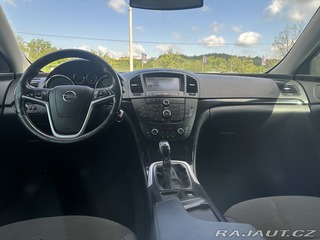 Opel Insignia 1.6i 132kW/Tempomat/ParkS 2010