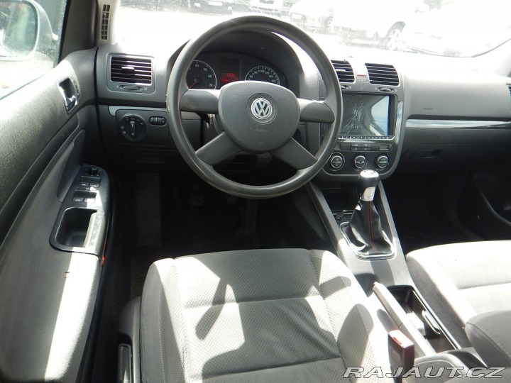 Volkswagen Golf V 1.4i, 55 kW, DIGIKLIMA 2003