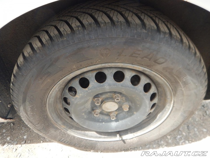 Volkswagen Golf V 1.4i, 55 kW, DIGIKLIMA 2003