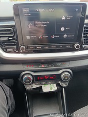 Kia Stonic  2021