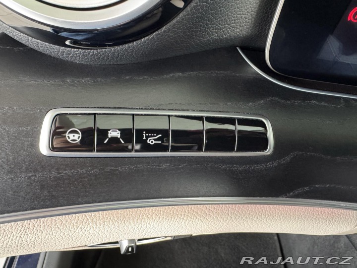 Mercedes-Benz E 330de AMG*225kW*360K*Burm 2020