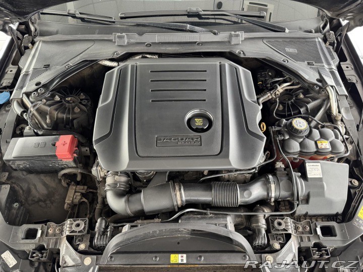 Jaguar XF 20d AUT*132kW*Kam*REZERVA 2016