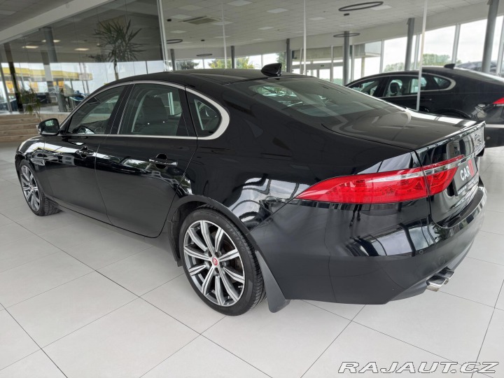 Jaguar XF 20d AUT*132kW*Kam*REZERVA 2016