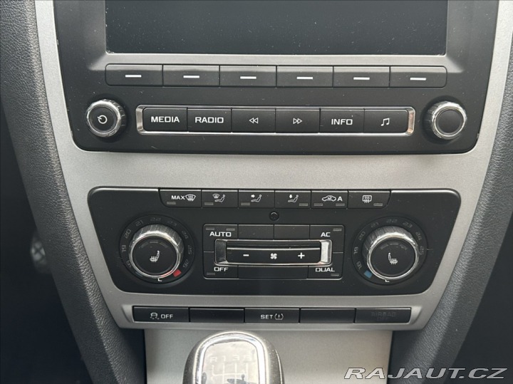 Škoda Octavia 1,8 TSI 152PS II FL Fami 2012