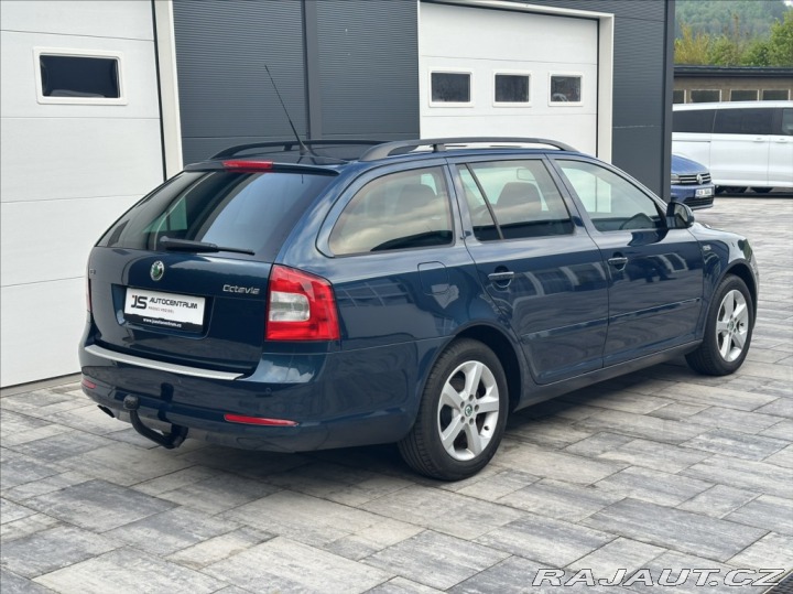Škoda Octavia 1,8 TSI 152PS II FL Fami 2012