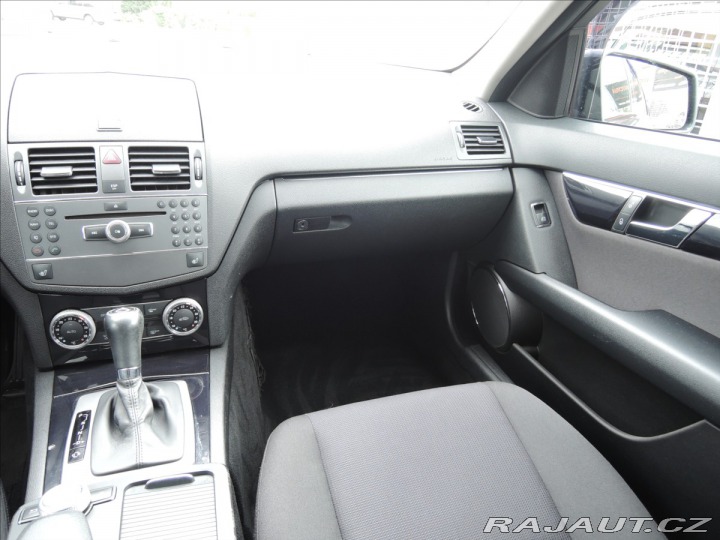 Mercedes-Benz C 2,2 CDi Aut. Wabasto 2009