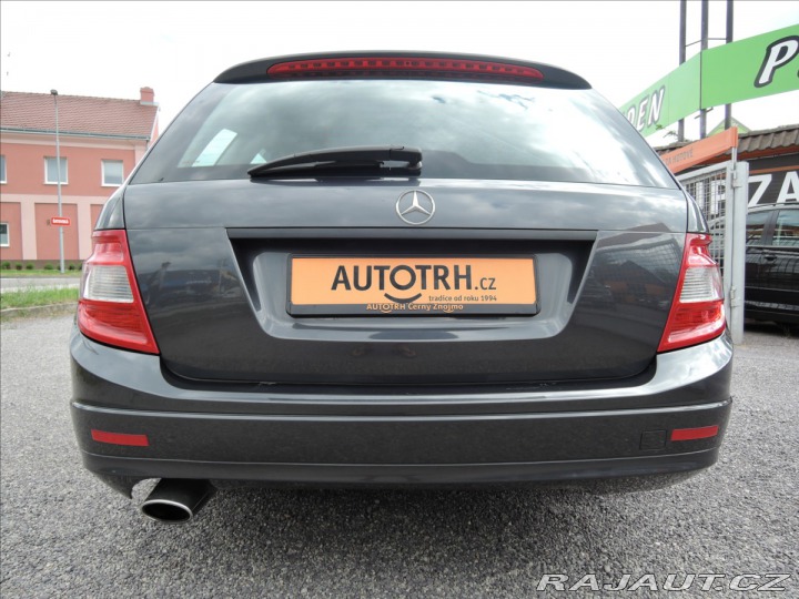 Mercedes-Benz C 2,2 CDi Aut. Wabasto 2009