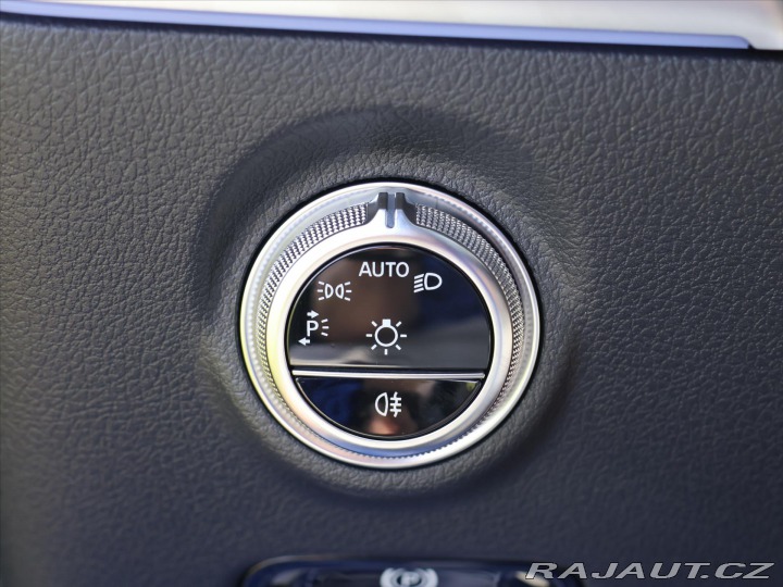 Mercedes-Benz CLE 2,0 300 4Matic AMG Premiu 2025