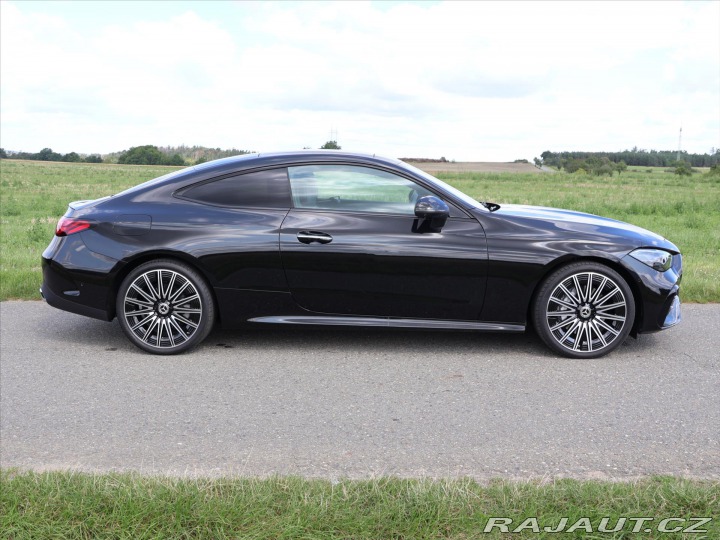 Mercedes-Benz CLE 2,0 300 4Matic AMG Premiu 2025