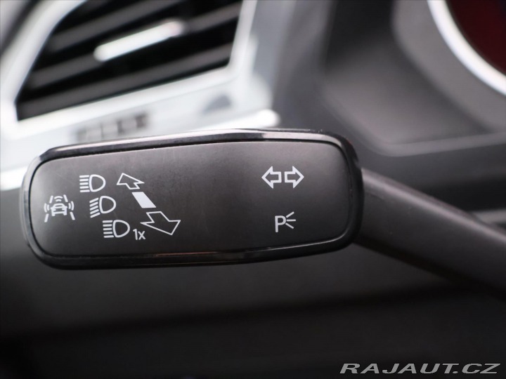 Volkswagen Tiguan 1,4 TSI 110kW DSG LED 1.M 2017