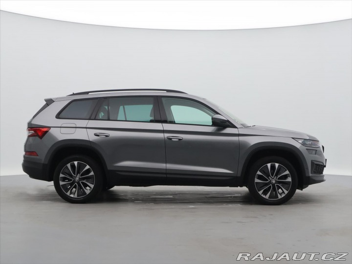 Škoda Kodiaq 2,0 TDI DSG 4x4 Tour1.Maj 2023