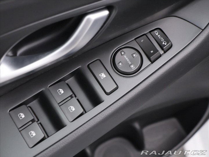 Hyundai i30 1,5 T-GDI N Line SmartKey 2024