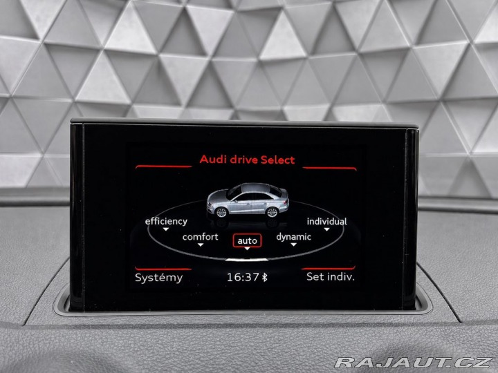 Audi A3 2.0 TDI 135KW S-TRONIC QU 2015
