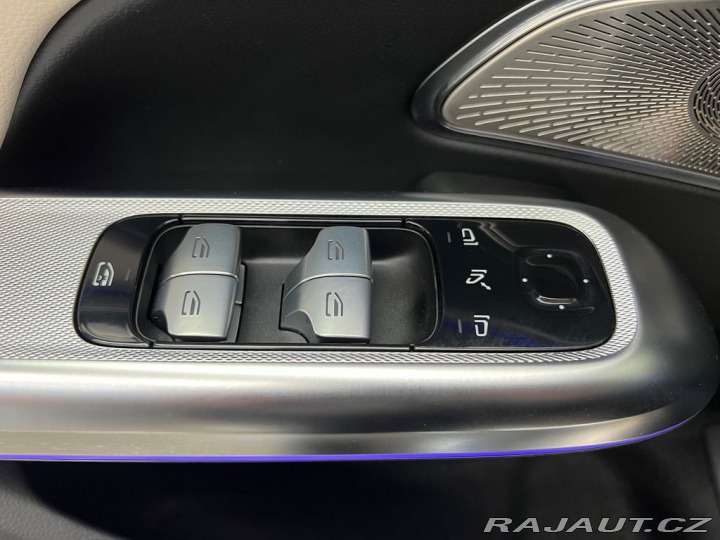 Mercedes-Benz E 220d 4M AMG, VZDUCH, EL. 2024