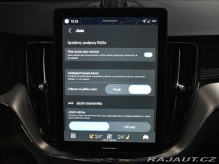 Volvo XC60 2,0 B5 AWD Ultra B&W, 2025