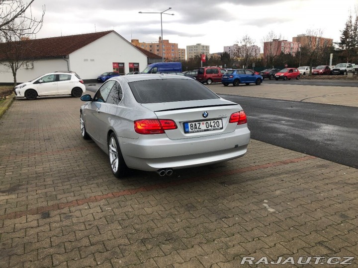 BMW 3 3,0   E92 R.v.2009 180Kw 2009
