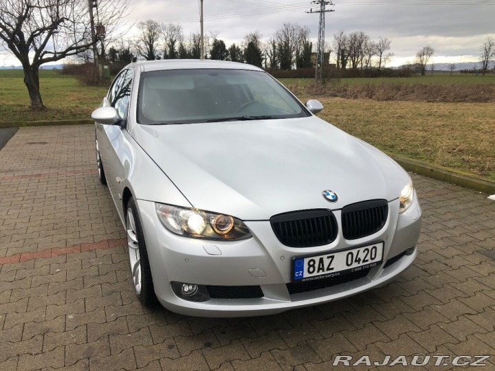 BMW 3 3,0   E92 R.v.2009 180Kw 2009