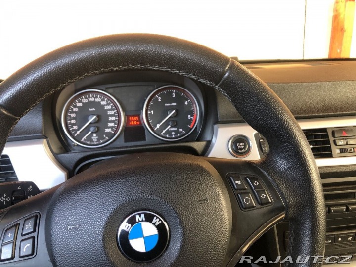 BMW 3 3,0   E92 R.v.2009 180Kw 2009
