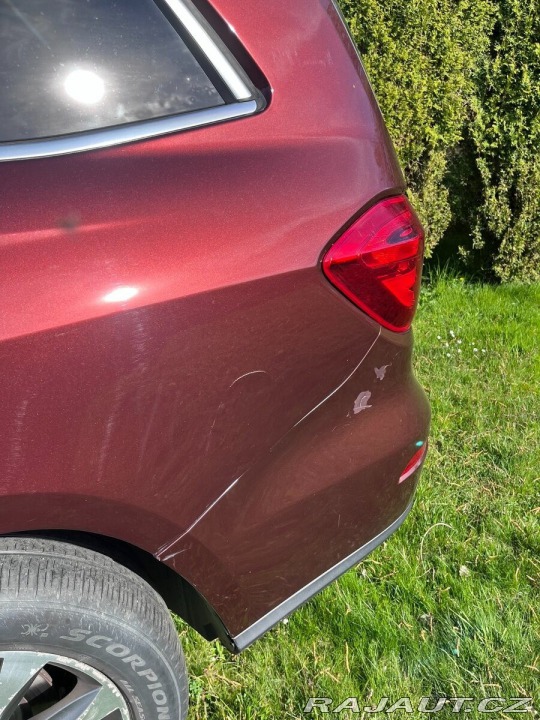Mercedes-Benz GL 4,7 V8 4Matic nový mode 2012