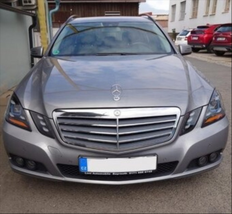 Mercedes-Benz E 2,5   250 CDI, 2012, perf