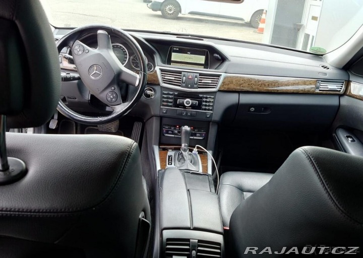 Mercedes-Benz E 2,5   250 CDI, 2012, perf 2012