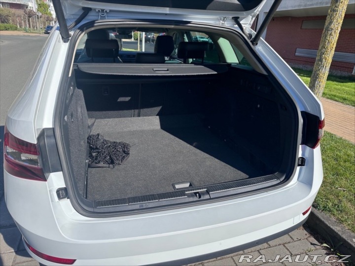 Škoda Superb 2,0   IIII Combi L&K 2016