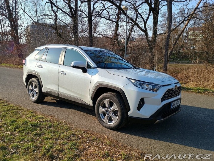Toyota RAV4 2,5 2023