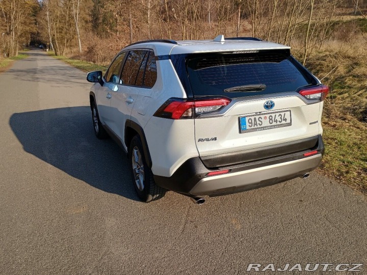 Toyota RAV4 2,5 2023