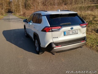 Toyota RAV4 2,5 2023