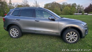 Volkswagen Touareg 3,0   TDI 193KW Top stav 2016