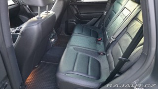 Volkswagen Touareg 3,0   TDI 193KW Top stav 2016