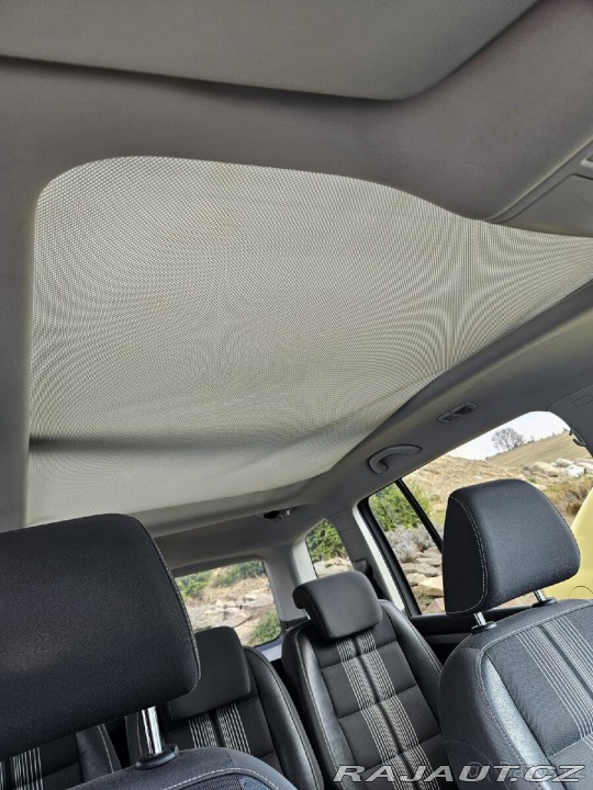 Volkswagen Touran 1,6 2013