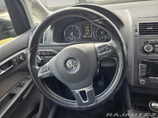 Volkswagen Touran 1,6 2013