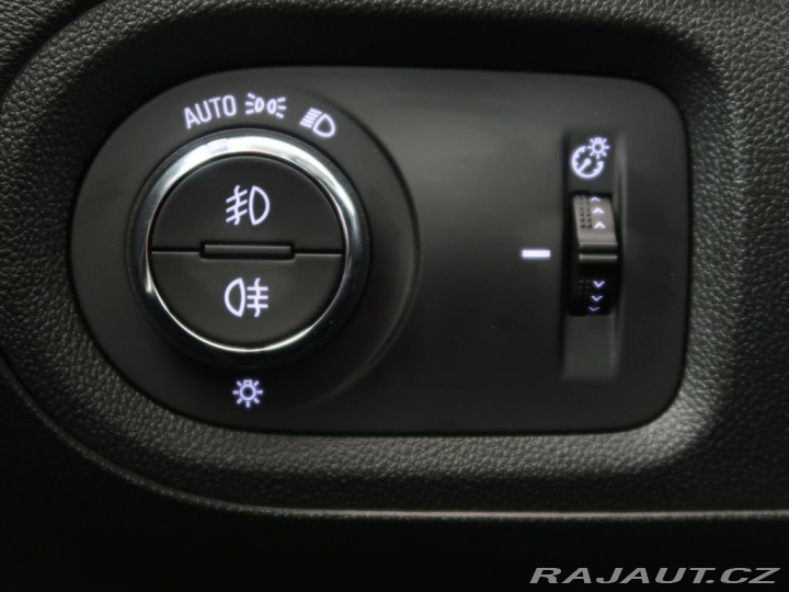 Opel Grandland 1.6Plug-in,147kW,4x4 2022
