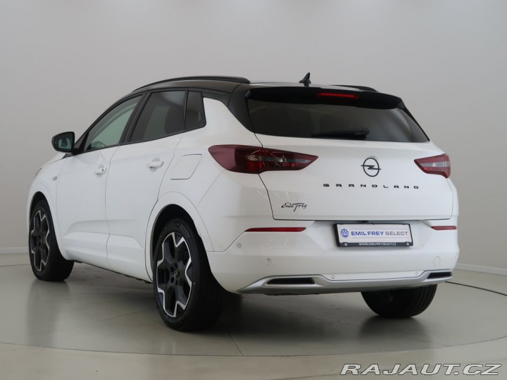 Opel Grandland 1.6Plug-in,147kW,4x4 2022