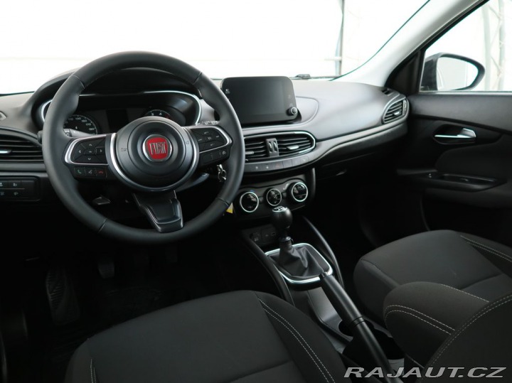 Fiat Tipo 1.6MultiJet,96kW,CROSS,MA 2024