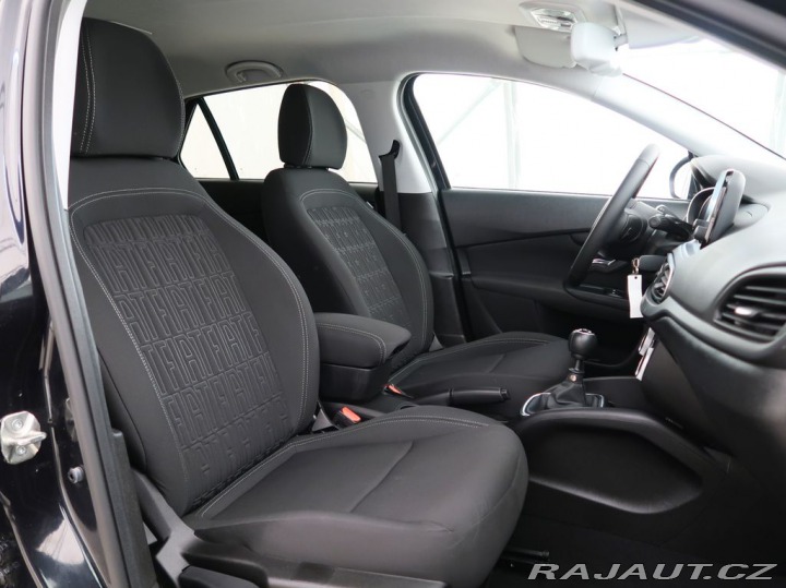 Fiat Tipo 1.6MultiJet,96kW,CROSS,MA 2024