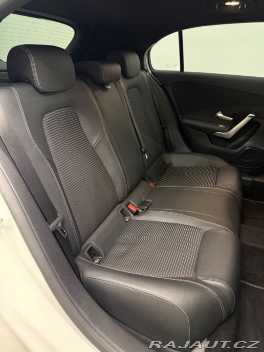 Mercedes-Benz A 180 /T 2021