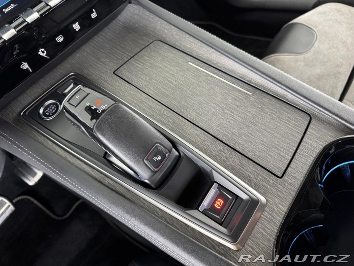Peugeot 508 Hybdrid 225*AT8*GT*MAX.VÝ 2021