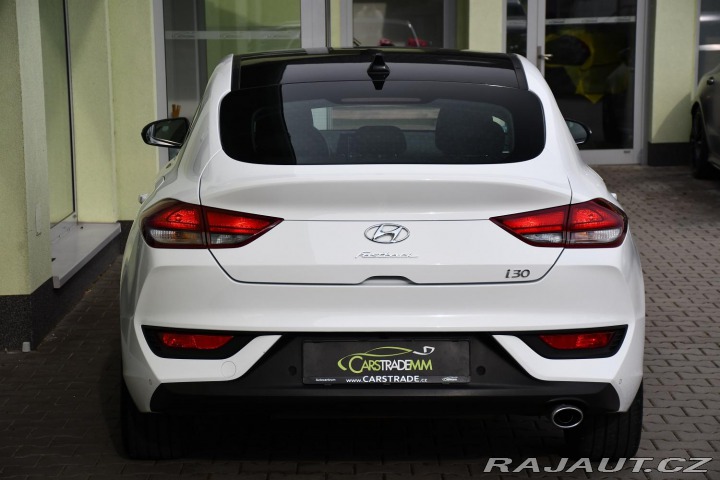 Hyundai i30  2021