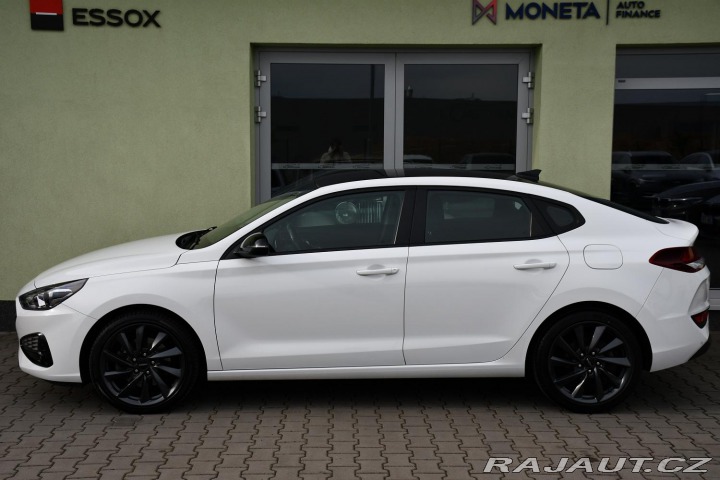 Hyundai i30  2021