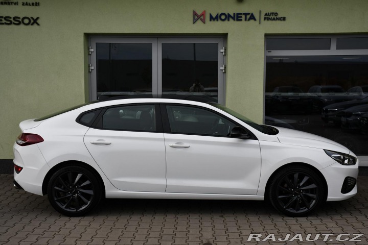 Hyundai i30  2021