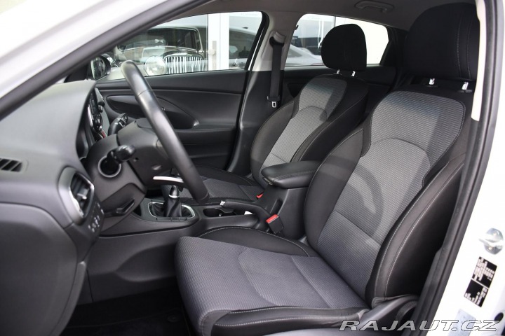 Hyundai i30  2021