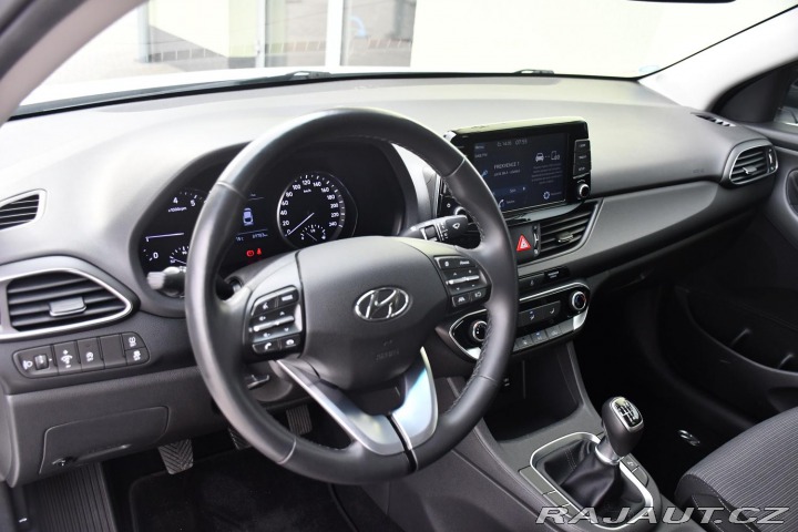 Hyundai i30  2021