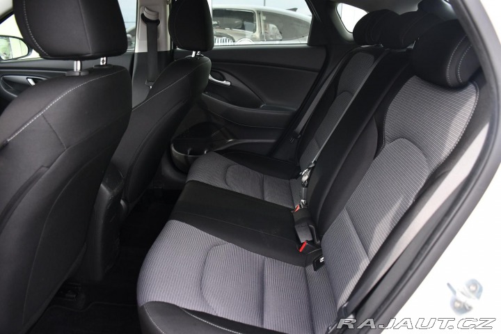 Hyundai i30  2021