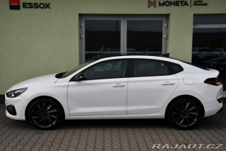 Hyundai i30 2021